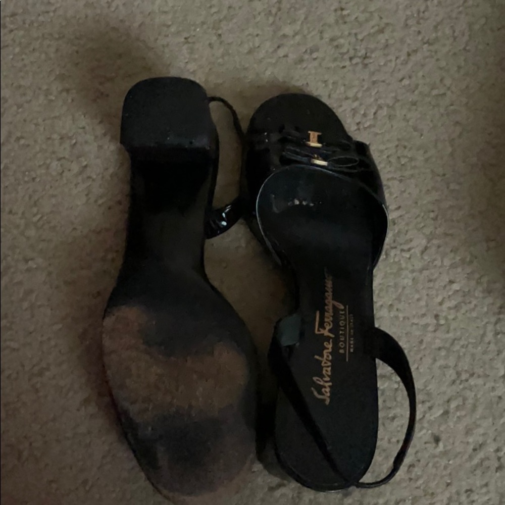 Shoe - Picture 2 of 3